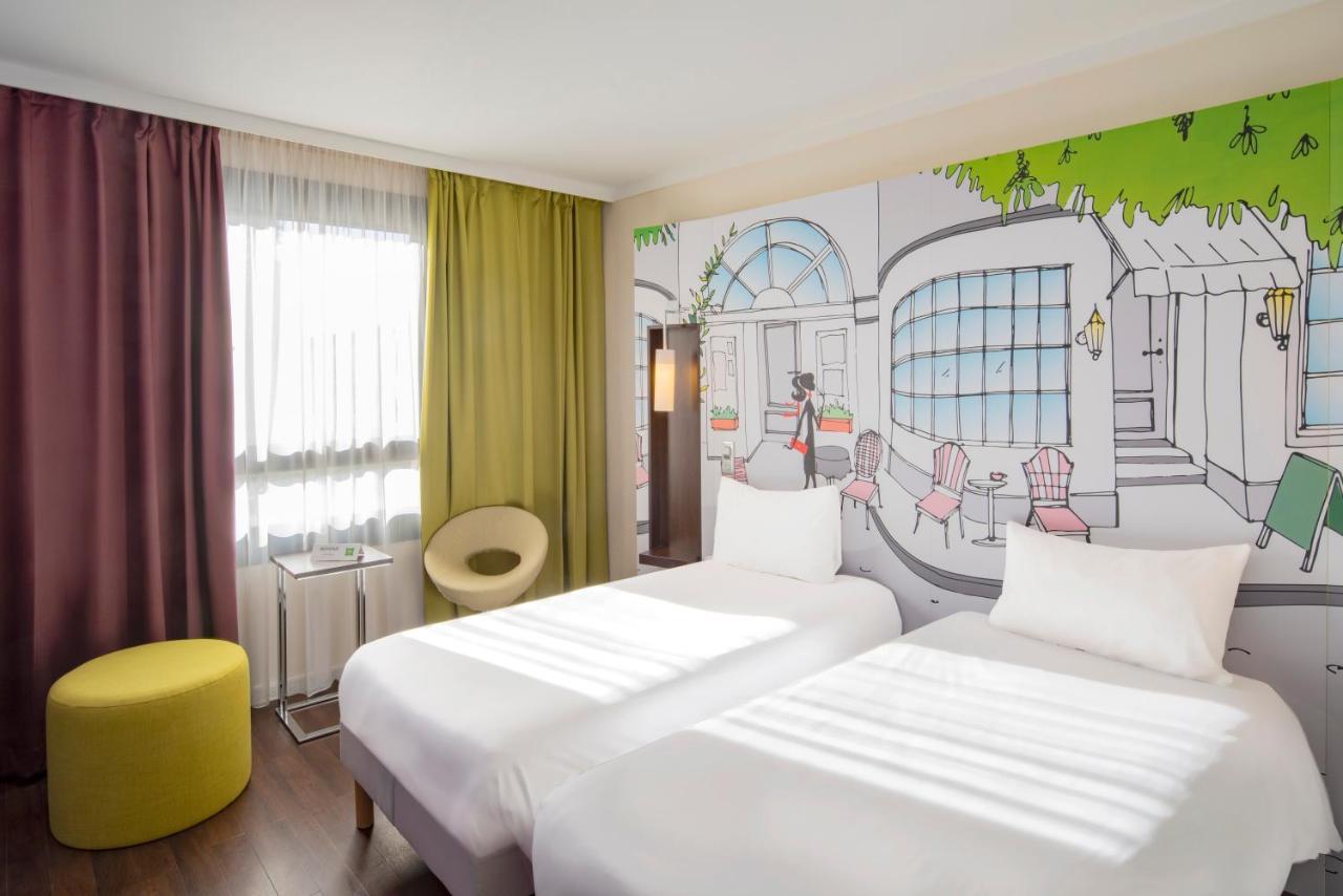 Ibis Styles Evry Courcouronnes Hotel And Events Екстериор снимка