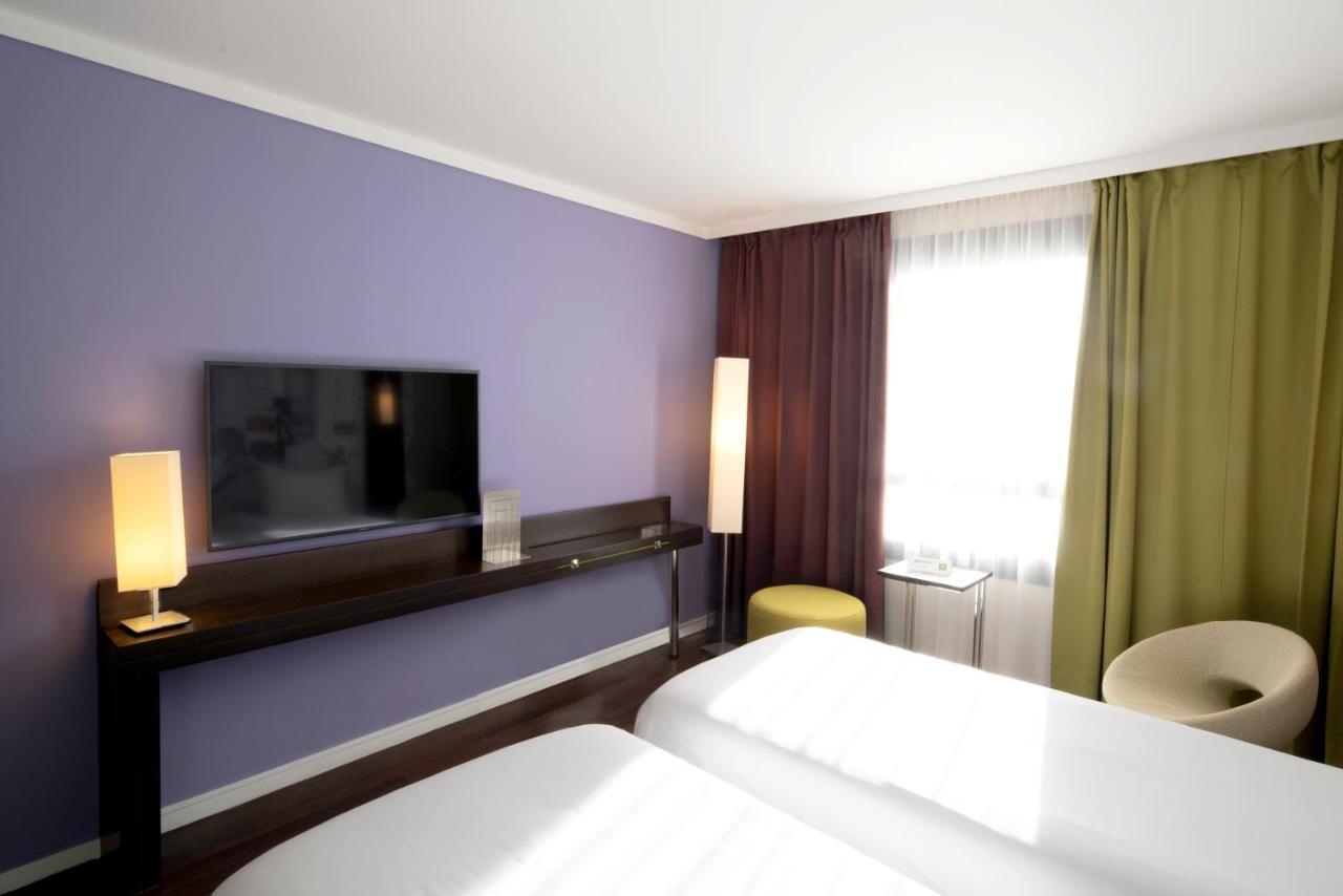Ibis Styles Evry Courcouronnes Hotel And Events Екстериор снимка