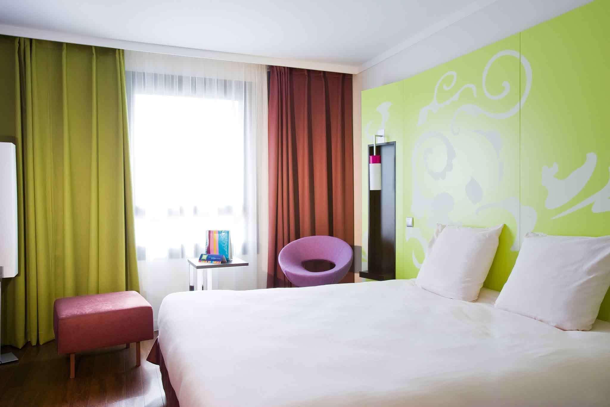 Ibis Styles Evry Courcouronnes Hotel And Events Екстериор снимка