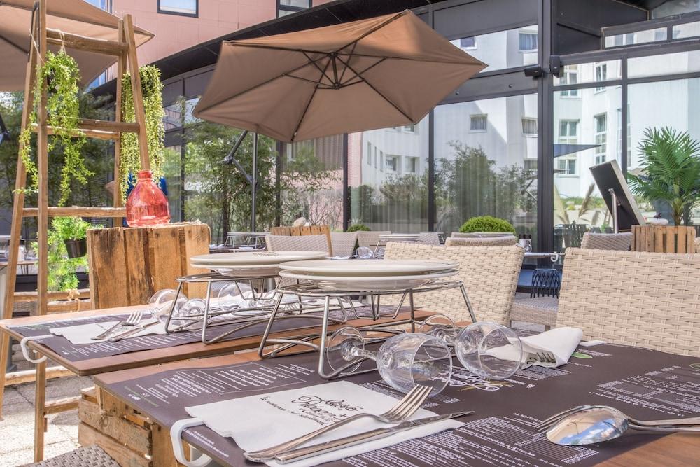 Ibis Styles Evry Courcouronnes Hotel And Events Екстериор снимка